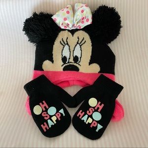 Hat with mittens 💕 Minnie Mouse